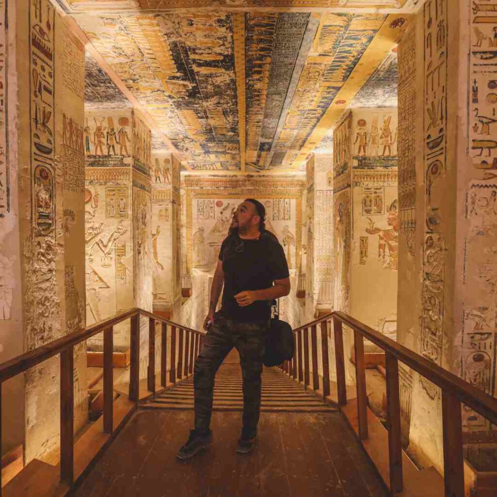 Decoding the Dress Code for Your Nile Cruise Adventure